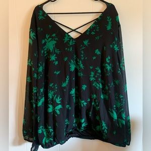 Torrid size 4 Black & Green blouse.  Very pretty & worn once.